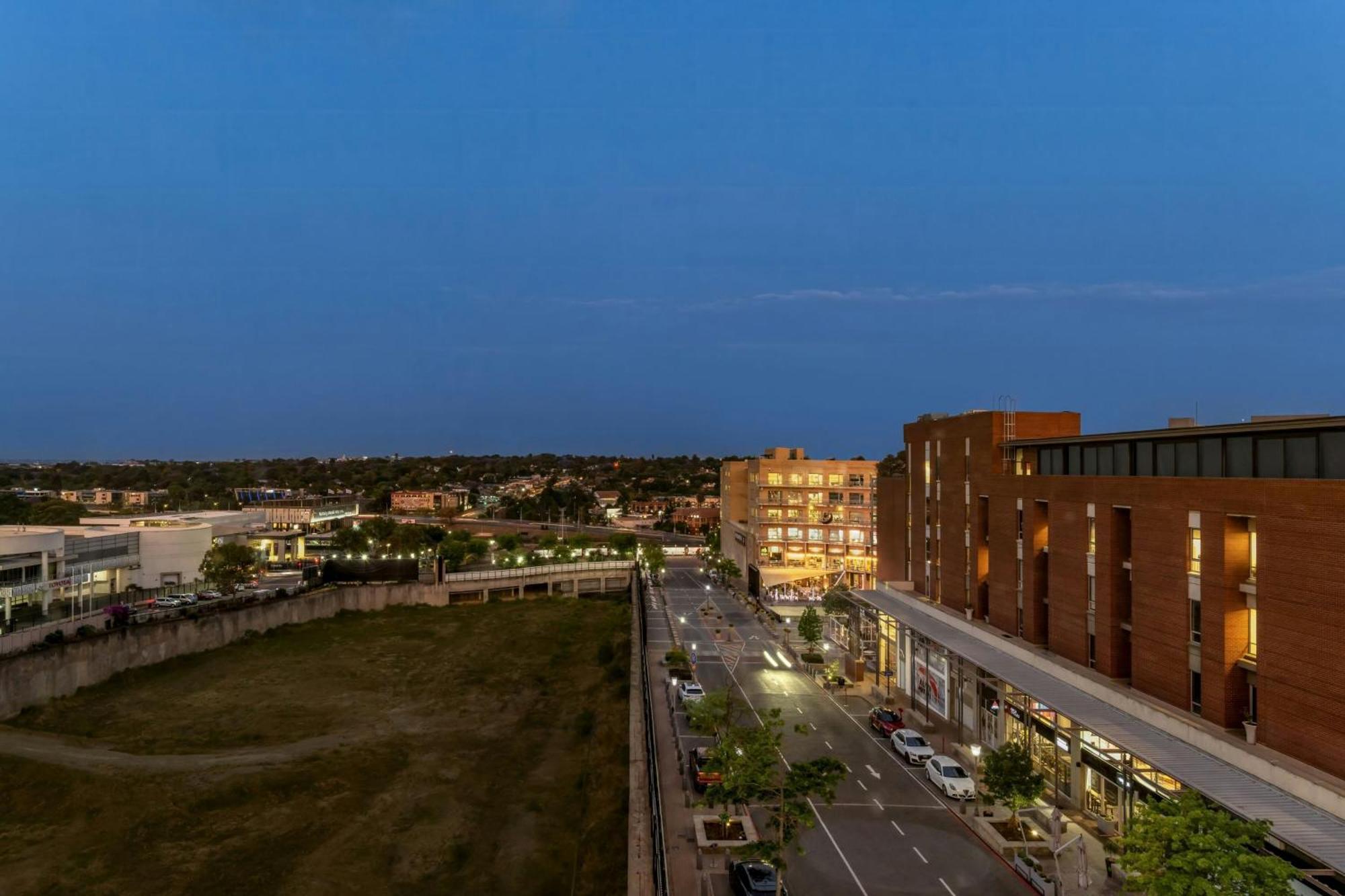 Johannesburg Marriott Hotel Melrose Arch Экстерьер фото